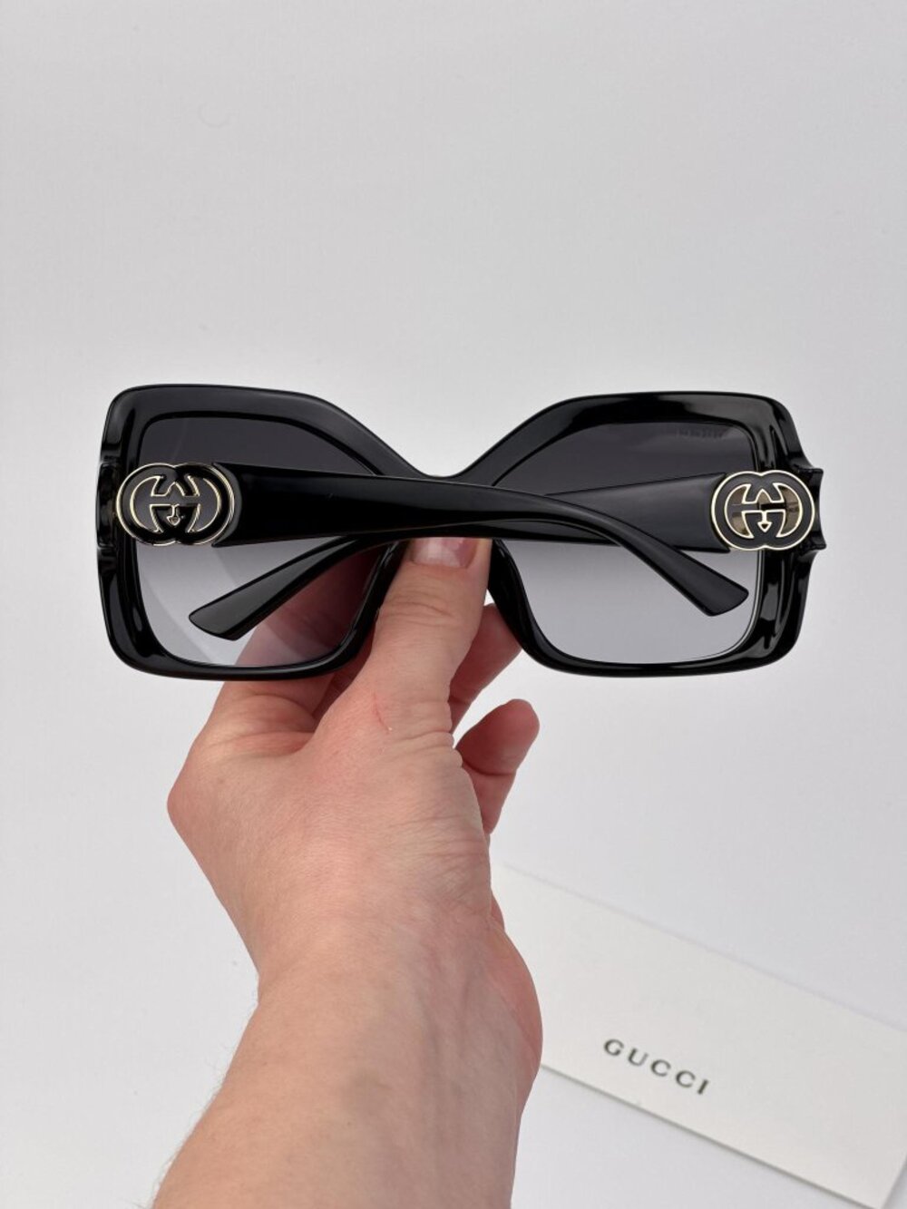 Gucci Women’s Sunglasses | Black Square Frame | Grey Gradient | GG2015S 001 - Picture 2 of 11